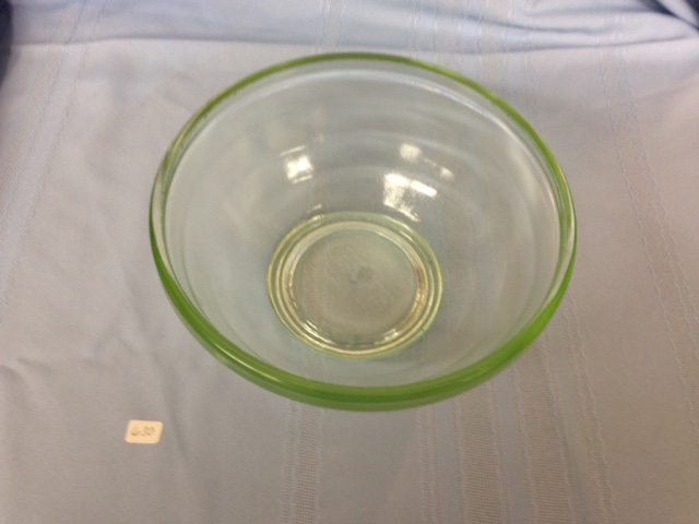 TUFGLAS GREEN Six Cup KITCHEN MIXING BOWL with Handle.. Depression Glass