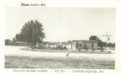 4500_011_Center Square Postcard_Yellow House Cabins